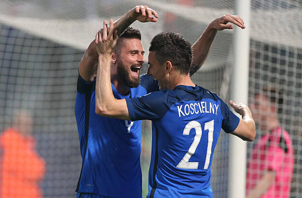 Olivier Giroud And Laurent Koscielny best friends in football METZ, FRANCE - JUNE 4: Olivier Giroud of France congratulates teammate Laurent Koscielny as he scores the 3rd goal for France during the international friendly match between France and Scotland at Stade Saint Symphorien on June 4, 2016 in Metz, France.