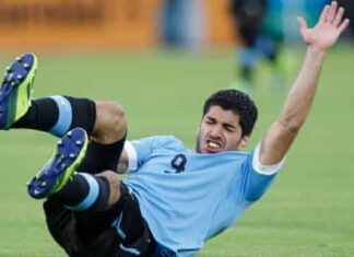 Luis Suarez meniscus injury