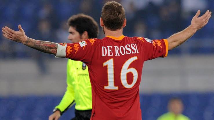 De Rossi Famous Footballers Who Wore The Number 16 Jersey 