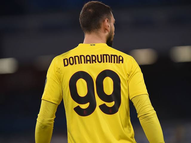 Gianluigi Donnarumma wore number 99 jersey 