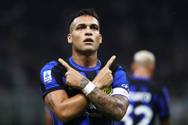 Lautaro Martínez best strikers in the world 2023 MILAN, ITALY - AUGUST 19: Lautaro Martínez of Inter Milan celebrates after scoring the team's first goal during the Serie A TIM match between FC Internazionale and AC Monza at Stadio Giuseppe Meazza on August 19, 2023 in Milan, Italy.