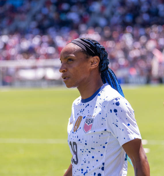 Crystal Dunn best US women's soccer players SAN JOSE, CA - JULY 9: Crystal Dunn #19 of the United States walks onto the field during a game between Wales and USWNT at PayPal Park on July 9, 2023 in San Jose, California. 