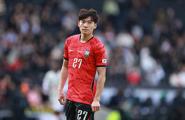 MILTON KEYNES, ENGLAND - MARCH 28: Bae Jun-ho of South Korea during the international friendly match between South Korea and Ivory Coast at Stadium MK on March 28, 2026 in Milton Keynes, England.