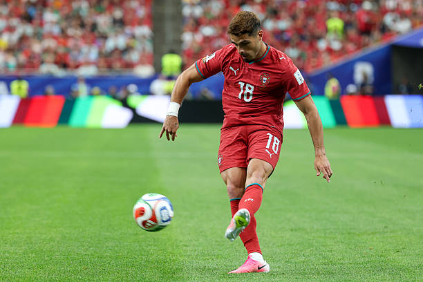Pedro Neto best crossers in football HOUSTON, TX - JUNE 17: Pedro Neto #18 of Portugal crosses the ball for an assist during the FIFA World Cup 2026 Group K match between Portugal and Congo DR on June 17, 2026, at Houston Stadium in Houston, Texas.