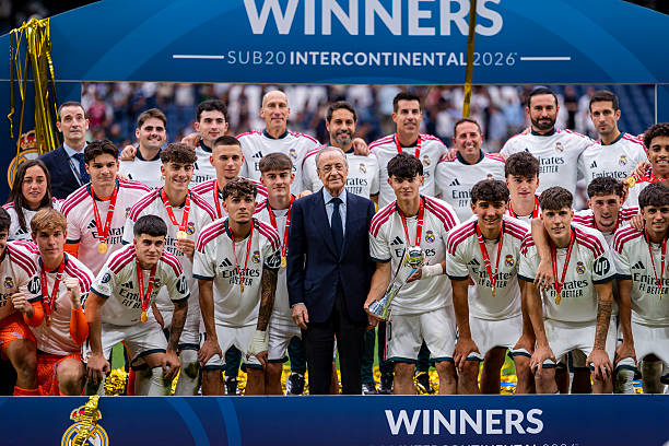 MADRID, SPAIN - SEPTEMBER 19: Florentino Perez, President of Real Madrid, poses with players and staff for the official photo after winning the Under-20 Intercontinental Cup 2026 Final match between Real Madrid CF and CD Santiago Wanderersat Estadio Santiago Bernabeu on September 19, 2026 in Madrid, Spain.