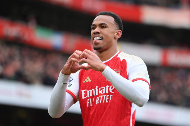 Gabriel Magalhães LONDON, ENGLAND - JANUARY 20: Gabriel of Arsenal celebrates scoring his team's first goal during the Premier League match between Arsenal FC and Crystal Palace at Emirates Stadium on January 20, 2024 in London, England