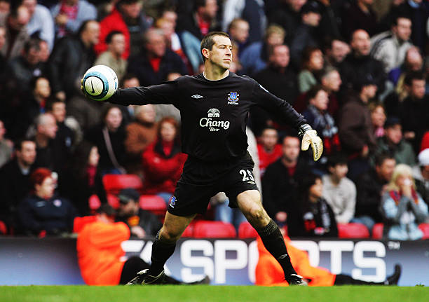 Nigel Martyn goalkeepers with the most clean sheets in the Premier League 