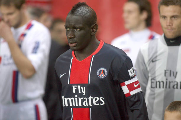 Mamadou Sakho youngest captains in football history Mamadou SAKHO - 28.10.2007 - PSG / Lyon - 12 eme journee de Ligue 1.