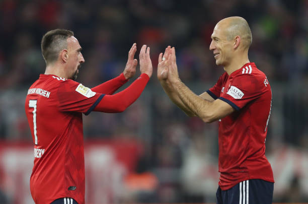 Arjen Robben & Franck Ribery best duos in football history MUNICH, GERMANY - NOVEMBER 24: Franck Ribery is substituted by teammate Arjen Robben (R) of FC Bayern Muenchen during the Bundesliga match between FC Bayern Muenchen and Fortuna Duesseldorf at Allianz Arena on November 24, 2018 in Munich, Germany.
