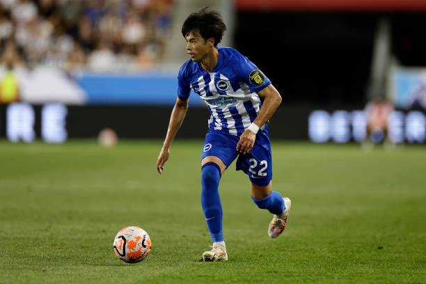 Kaoru Mitoma best ball control HARRISON, NEW JERSEY - JULY 28: Kaoru Mitoma #22 of Brighton & Hove Albion in action during the Premier League Summer Series match between Brighton & Hove Albion and Newcastle United at Red Bull Arena on July 28, 2023 in Harrison, New Jersey. 