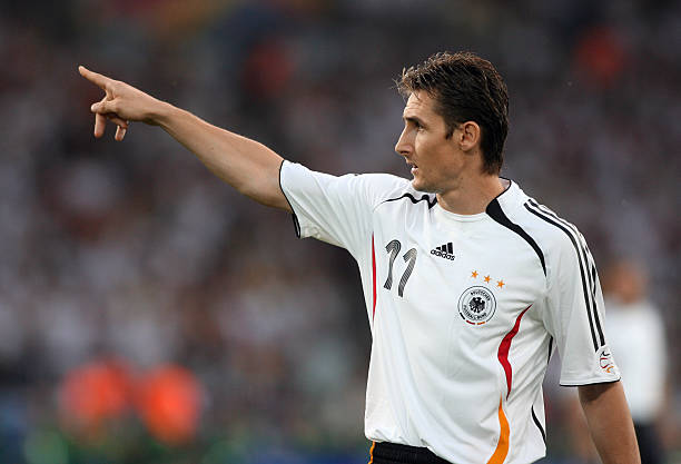Miroslav Klose most underrated football players in history German forward Miroslav Klose gives directions to a teammate during the World Cup 2006 third place play-off football game Germany vs. Portugual, 08 July 2006 in Stuttgart. AFP PHOTO / PATRIK STOLLARZ 