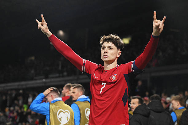 TOPSHOT - Czech Republic's defender #07 Ladislav Krejci celebrates after scoring the 2-1 goal during the first period of extra time during the FIFA World Cup 2026 European qualification final football match Czech Republic vs Denmark on March 31, 2026 in Prague, Czech Republic. 