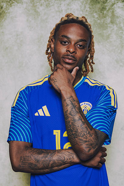 BOCA RATON, FLORIDA - JUNE 09: (EXCLUSIVE COVERAGE) (EDITOR'S NOTE: This image has been digitally altered.) Sontje Hansen #12 of Curacao poses for a portrait during the official FIFA World Cup 2026 portrait session on June 09, 2026 in Boca Raton, Florida. 
