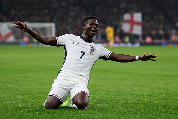 LONDON, ENGLAND - NOVEMBER 13: Bukayo Saka of England celebrates scoring his team's first goal during the FIFA World Cup 2026 qualifier match between England and Serbia at Wembley Stadium on November 13, 2025 in London, England.