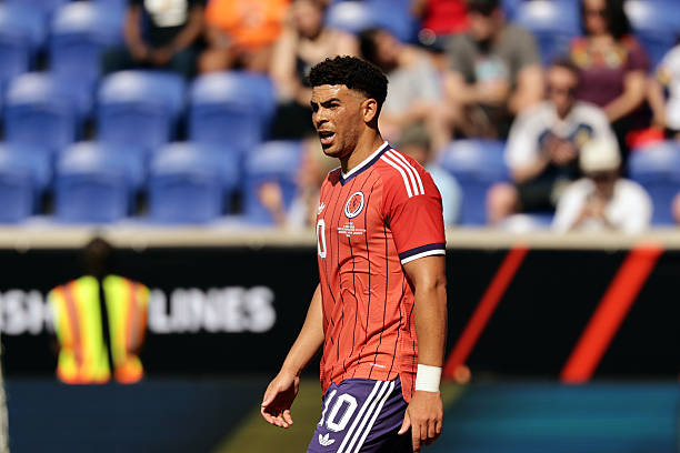 HARRISON, NEW JERSEY - JUNE 06: Che Adams #10 of Scotland reacts in the first half during the international friendly match between Scotland and Bolivia at Sports Illustrated Stadium on June 06, 2026 in Harrison, New Jersey.