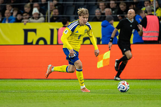 SOLNA, SWEDEN - NOVEMBER 18: Daniel Svensson of Sweden during the FIFA World Cup 2026 qualifier match between Sweden and Slovenia at Strawberry Arena on November 18, 2025 in Solna, Sweden.