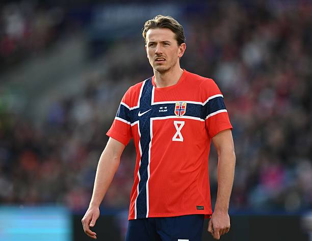 OSLO, NORWAY - MARCH 31: Sander Berge of Norway in action during the international friendly match between Norway and Switzerland at Ullevaal Stadion on March 31, 2026 in Oslo, Norway.