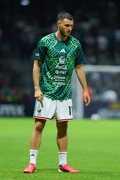 TOLUCA, MEXICO - JUNE 04: Santiago Gimenez of Mexico looks on during the international friendly match between Mexico and Serbia at Nemesio Diez Stadium on June 04, 2026 in Toluca, Mexico.